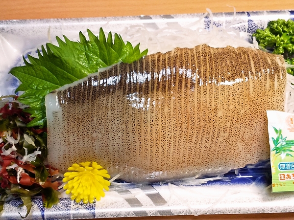 スルメイカそうめん造り
