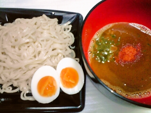 朝つけめん