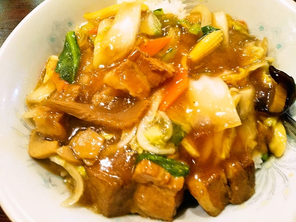 豚バラ肉ご飯大盛り！