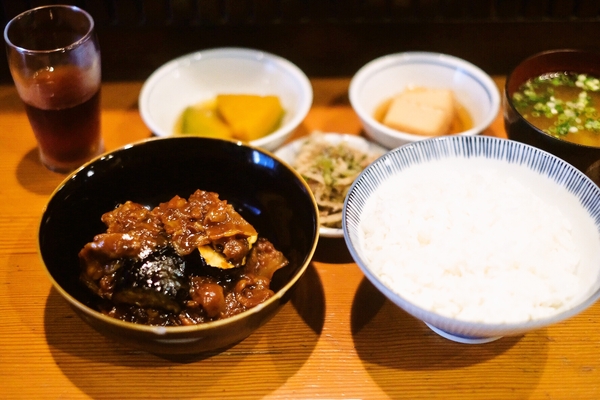 茄子肉味噌炒め定食