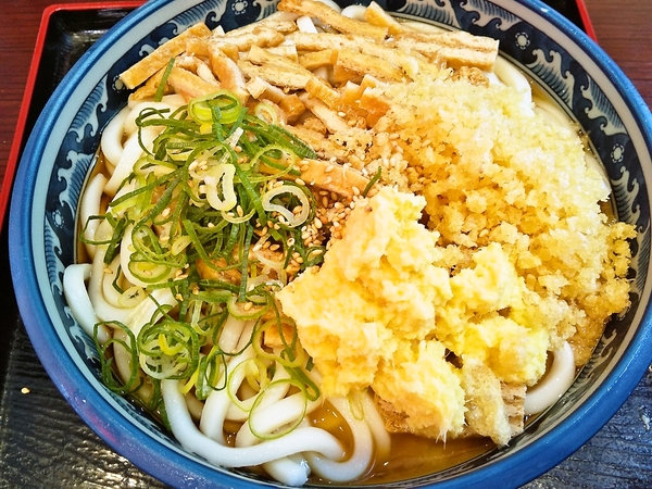 冷やしきつねうどん
