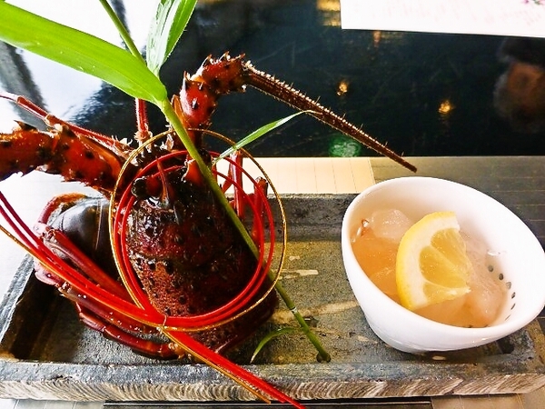 伊勢エビのお刺身