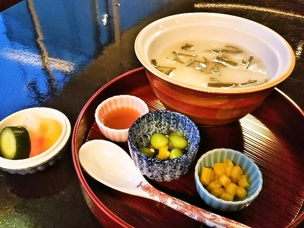ジュンサイの中華粥