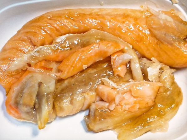 とろサーモンのハラス