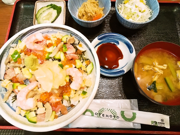 海鮮バラちらし丼