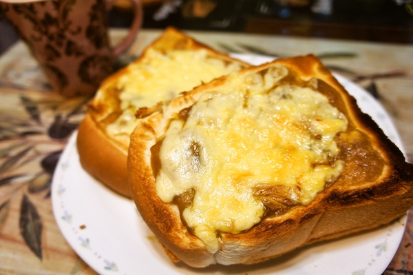 「ハリ胸＆プリけつ」が腰痛を防ぐコツ！と朝食