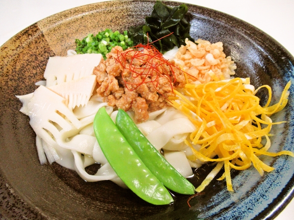 冷やし肉味噌うどん