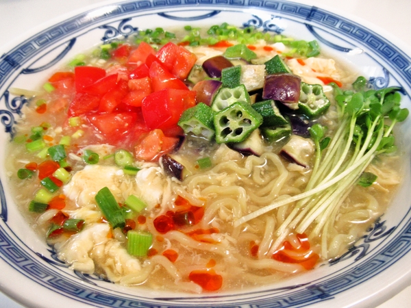 冷やし酸辣湯麺