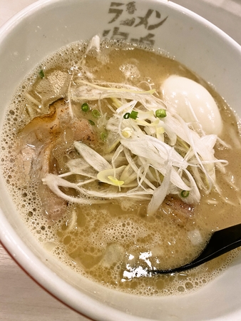 魚介とんこつラーメン
