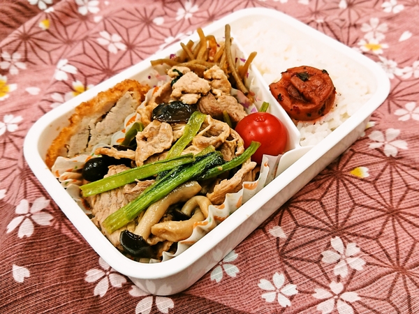 今日の愛妻弁当♪201006