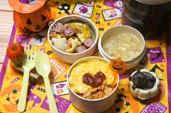 ふわとろオムライス＆南瓜のグラタン弁当de長男のランチ