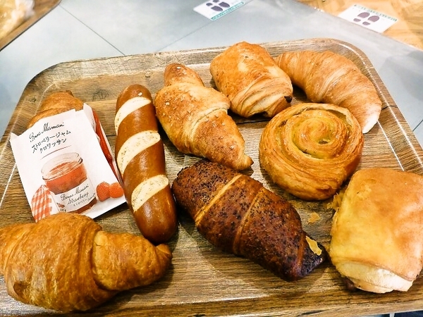 パンはいかがかな？