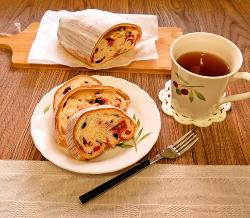 ABCクッキング ストロベリーショコラシュトーレン