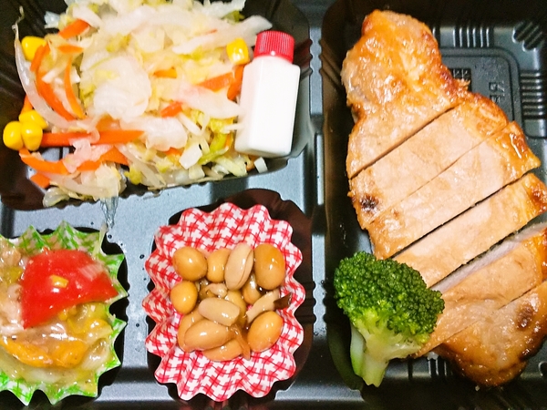 豚ロース味噌焼き弁当