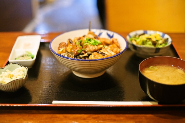 焼き鳥丼