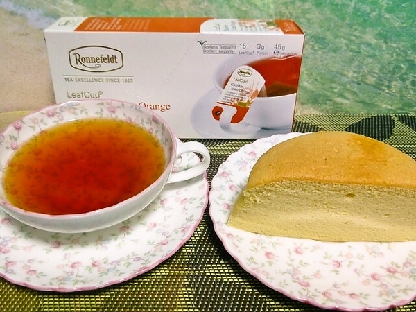 ロンネフェルトと台湾カステラにて♪