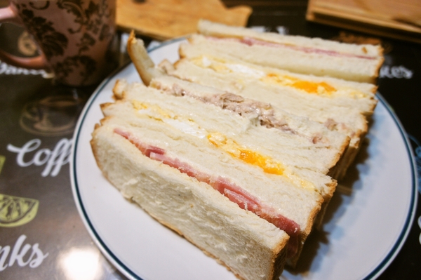 出くわした不審者と息子が実践した撃退法。。。と朝ごはん