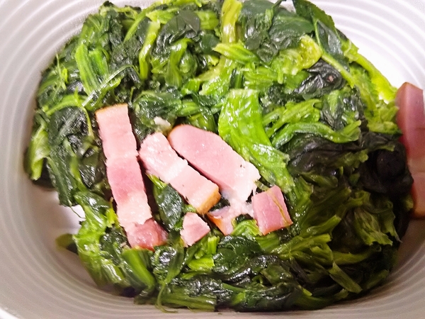 ほうれん草ベーコン