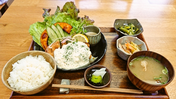 粂蔵＠京都・福知山のチキン南蛮定食