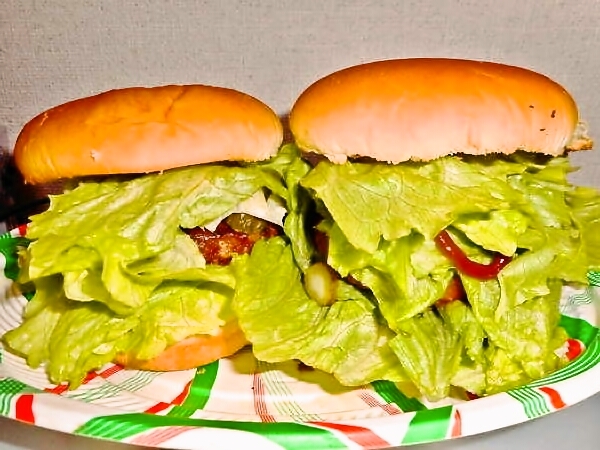 自家製レタスバーガー