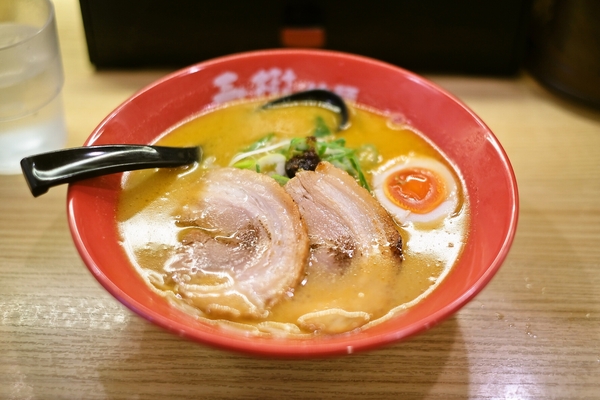 海老豚骨ラーメン