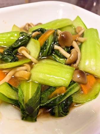 チンゲン菜のオイスターソース炒め