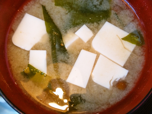 極小なめこの味噌汁