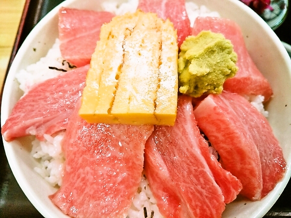 本マグロ大トロ丼♪