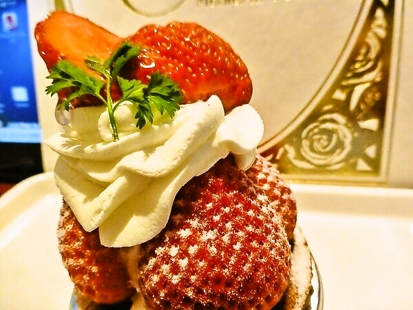 あまおうタルト