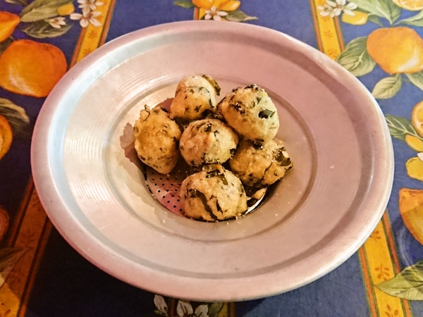 プルチネッラ＠京都・福知山の新わかめのゼッポリーネ