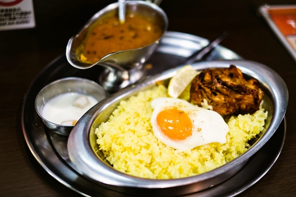 豆カレーとタンドリーチキン