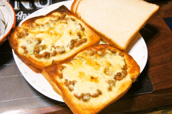 しまった！忘れてたΣ(°д°lll)。。。とお昼ごはん