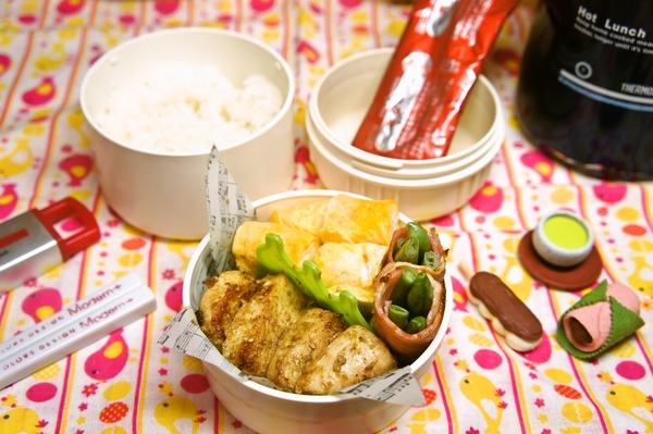 カレーチキンマヨ＆インゲンのベーコン巻き弁当de長男のランチ