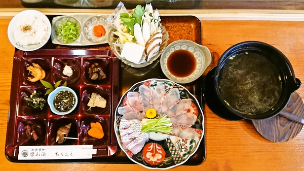 梁山泊たらふく＠京都・福知山の鯛しゃぶ定食