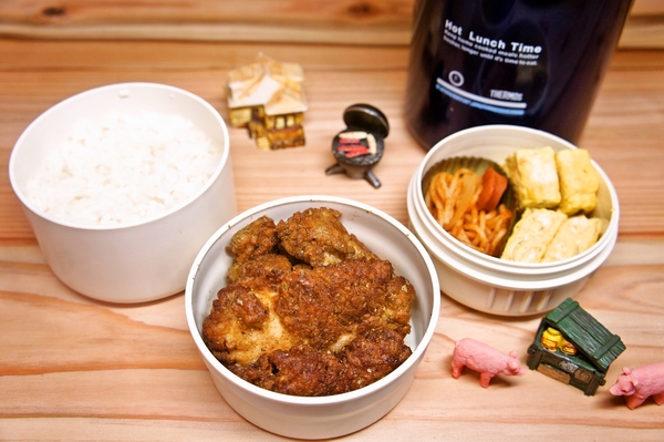 フライドチキン＆ナポリタン弁当de長男のランチ