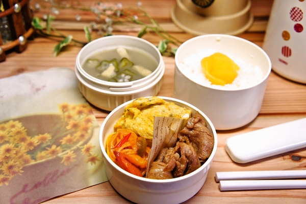 豚肉の味噌焼き＆ナポリタン弁当de長男のランチ