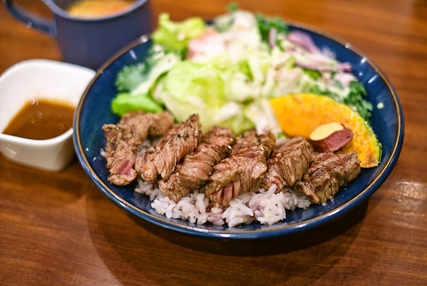 ステーキ丼