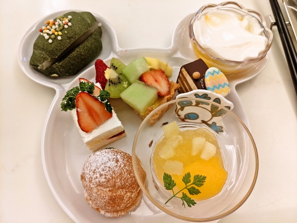 ディズニーランドホテル シャーウッドガーデンレストラン