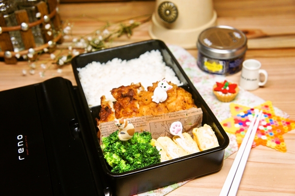 高校生男子、また作ってと言われた母自作フライドチキンでお弁当