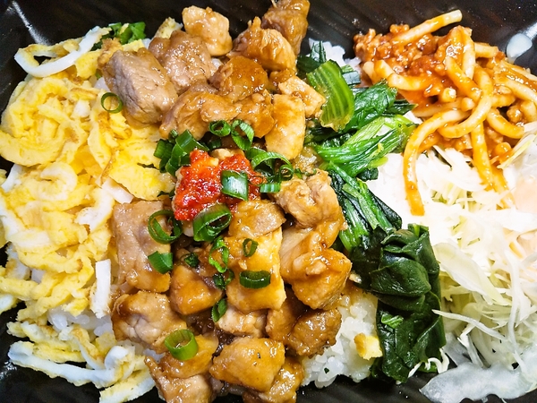 豚コロステーキ弁当