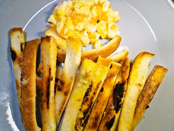 ガリバタトースト