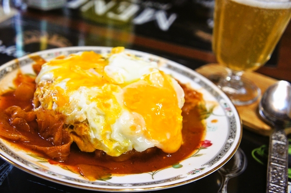 嬉しい光景だねぇ(∩* ´ ω ` *∩)。。。とお夕はん