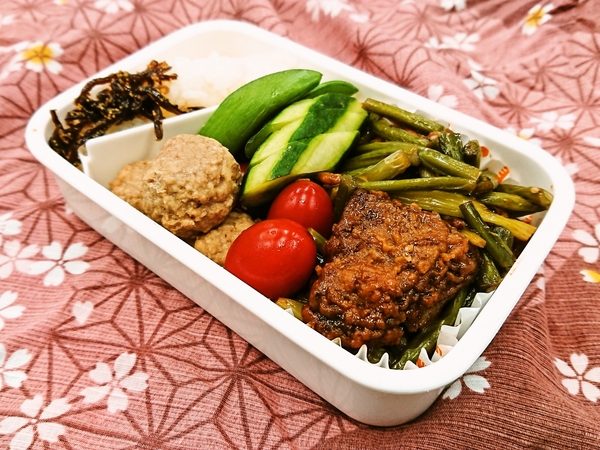 今日の愛妻弁当♪210513