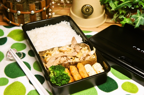 高校生男子、ボリュームが心配な球技大会当日のお弁当