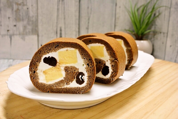 生チョコ＆プリンのロールケーキ☆