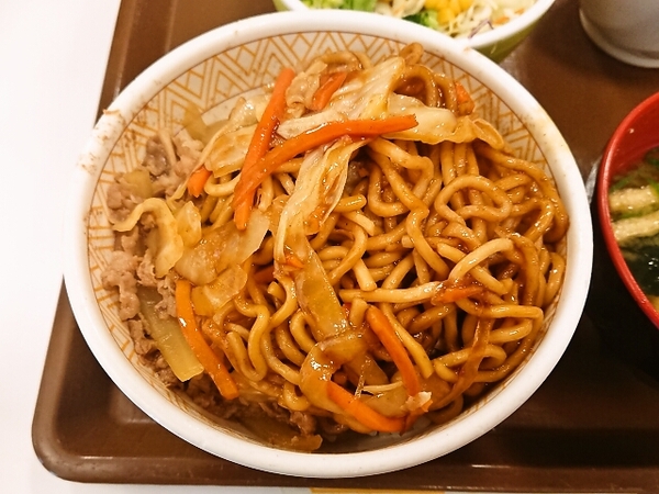 やきそば牛丼@すき家