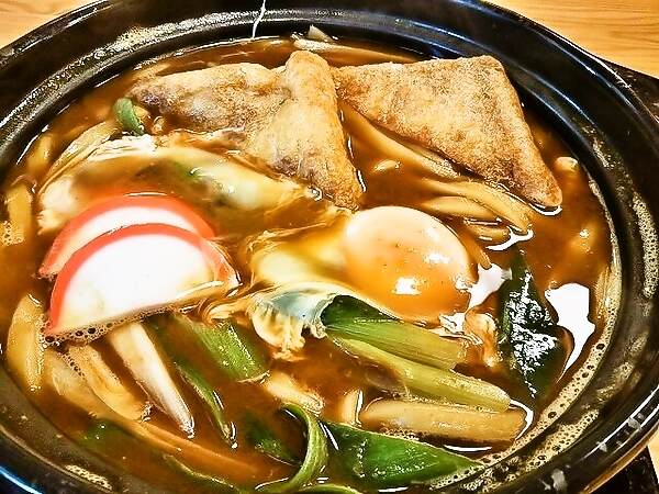 味噌煮込みうどん、