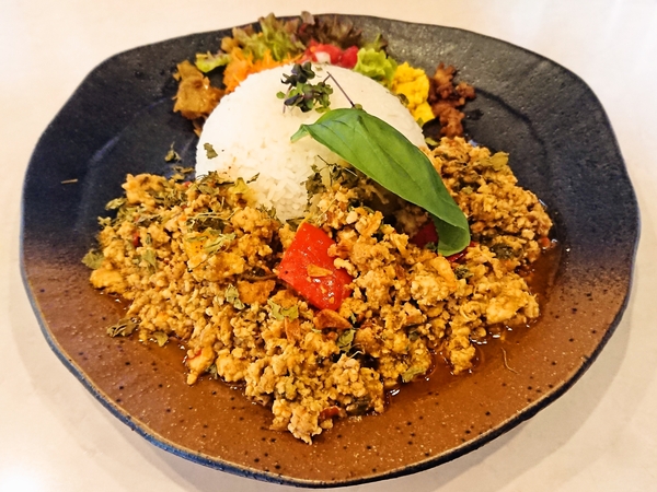 ガルミー＠京都・福知山のスパイスガパオライス