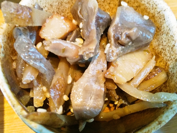 砂肝とゴボウの炊いたん