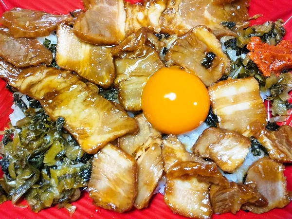 名古屋ふくろう監修の炙り焼豚高菜ご飯
